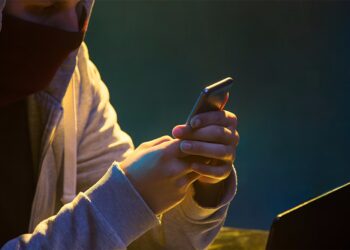 «Δεν υπάρχει λύση, σκότωσέ την να πάει στο διάολο»