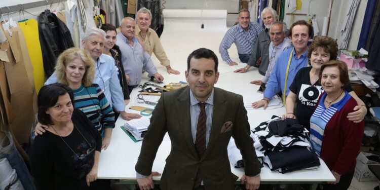 Τάκης Γιαννέτος: Υψηλή ραπτική και… υψηλές πτήσεις με drones