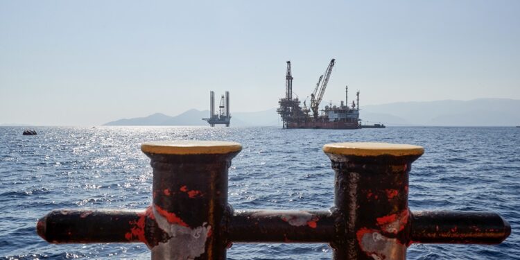 ΤΟΥ ΑΝΔΡΕΑ ΜΑΖΑΡΑΚΗ: Ελληνικού πετρελαίου το ανάγνωσμα – Οι αριθμοί παγώνουν το αίμα (μέρος Β’)