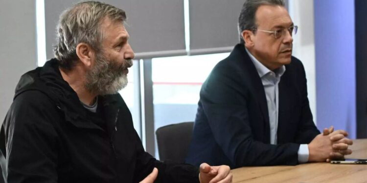 «Ξύπνα»: Η προειδοποίηση Γκλέτσου στον Φάμελλο