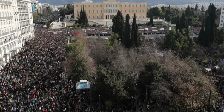«Ξεσηκωμός» για τα Τέμπη ή όχι μόνο;