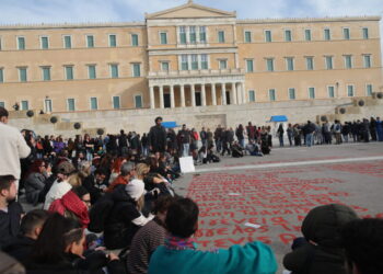 Αναμένονται πολιτικές πρωτοβουλίες - Today Press