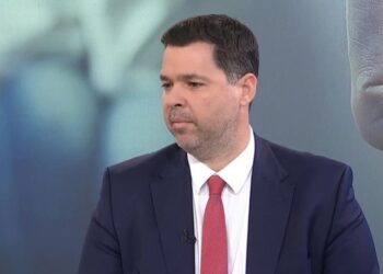 Κοντογεώργης για Σαντορίνη: Η κυβέρνηση παίρνει μέτρα για την ασφάλεια των πολιτών και τη στήριξη εργαζομένων και επιχειρήσεων