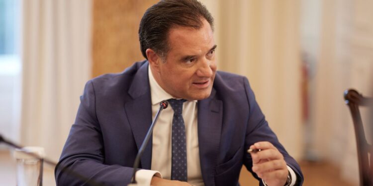 Ζητά να δοθούν αυξήσεις και σε Αστυνομία, Λιμενικό, Πυροσβεστική