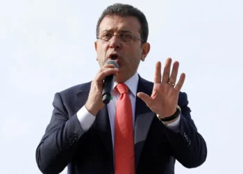 Ο Εκρέμ Ιμάμογλου έφθασε στη φυλακή