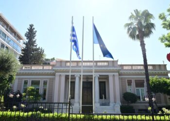 Χωρισμός βόμβα μέσα στο Μαξίμου