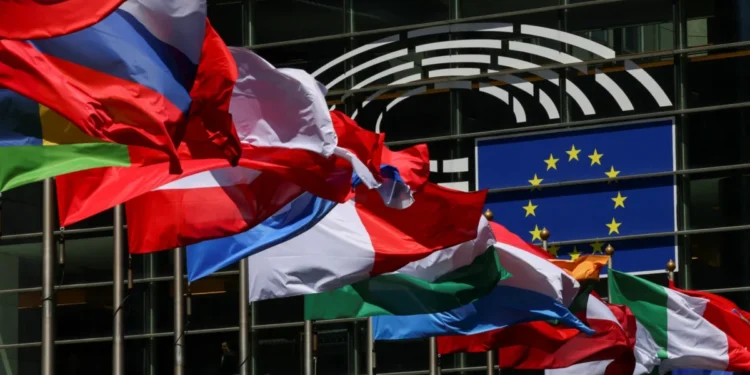 Πρόταση να δοθεί προτεραιότητα στα ευρωπαϊκής κατασκευής όπλα