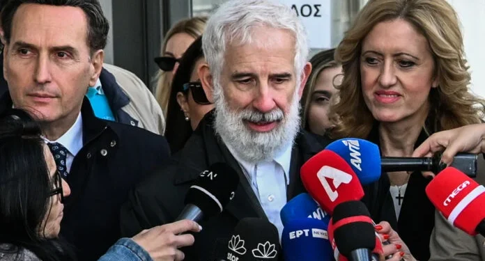 «Η Δροσάκη ήταν τρομαγμένη και έκλαιγε – Έδιωξα τον Πέτρο από το θέατρο», κατέθεσε η Δανδουλάκη