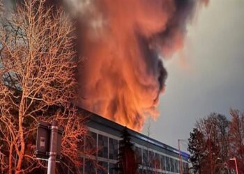 Μπλάκαουτ λόγω πυρκαγιάς – Κλείνει για όλη την ημέρα με ακυρώσεις και εκτροπές πτήσεων