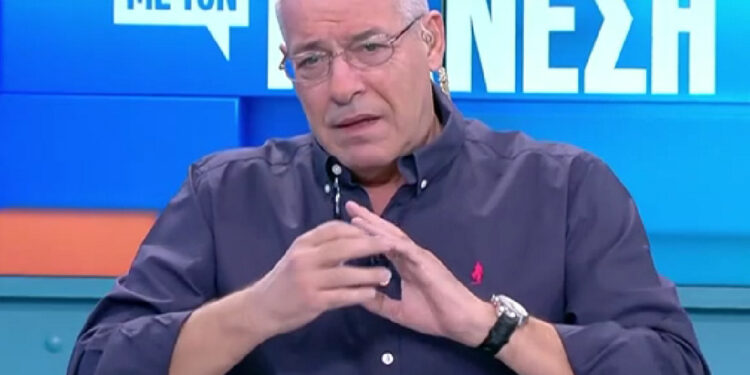 Ξαφνική αποχώρηση από τον Alpha μεσούσης της σεζόν- Τι ανακοίνωσε ο Νίκος Μάνεσης