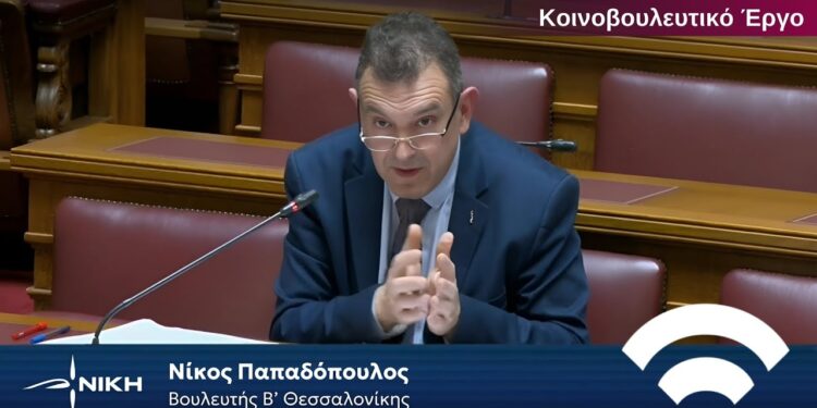 Ποιος ήταν ο βουλευτής της Νίκης που έκανε καλοκαιρινή την πινακοθήκη και τον συνέλαβαν αστυνομικοί