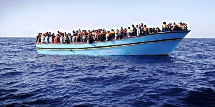 Εξάρθρωση πολυμελούς κυκλώματος διακίνησης μεταναστών – Σε 500.000 ευρώ υπολογίζονται τα κέρδη του