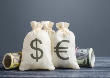 Αναθεωρεί ελαφρώς προς τα κάτω τις προβλέψεις του για την παγκόσμια οικονομική ανάπτυξη το 2025