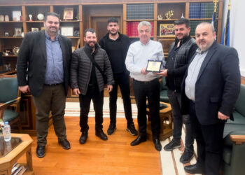 Συνάντηση Περιφερειάρχη Κρήτης με το Δ.Σ. του Ιππικού Συλλόγου «Άγιος Νικήτας»
