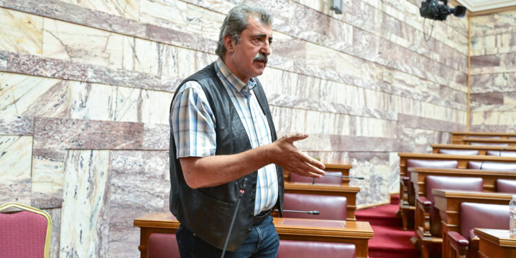 «Αν δεν αλλάξουμε ρότα, θα μας γυρίσουν οριστικά την πλάτη»