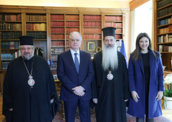 Με την υπουργό Παιδείας Σοφία Ζαχαράκη συναντήθηκε ο ΠτΔ Κώστας Τασούλας