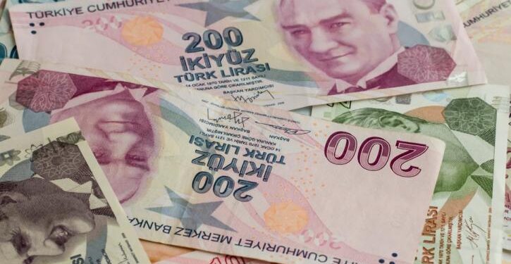 Σοκ στο τουρκικό χρηματιστήριο και στη λίρα μετά τη σύλληψη Ιμάμογλου – Αναστολή των συναλλαγών