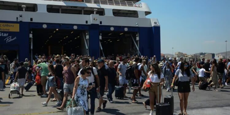 Τουρισμός για όλους 2025: Μέχρι πότε είναι οι αιτήσεις – Πώς μπορείτε να πάρετε voucher