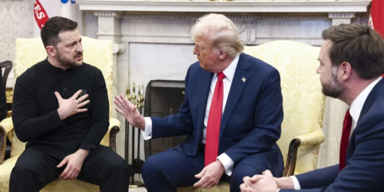 Bloomberg: Ο Τραμπ απαιτεί μια δημόσια συγνώμη από τον Ζελένσκι μετά τον καυγά στον Λευκό Οίκο