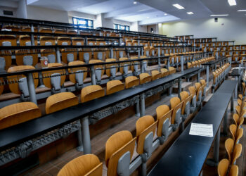 Η εγκατάλειψη των σπουδών στο ελληνικό πανεπιστήμιο