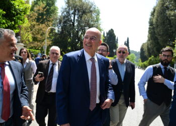 Η Εθνική Άμυνα δεν είναι πεδίο μικροπολιτικής