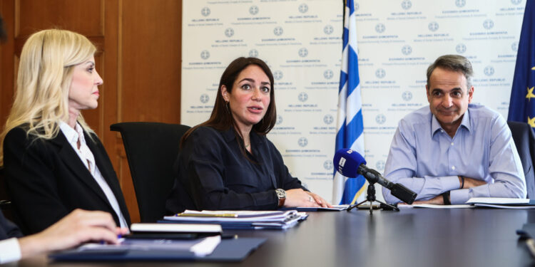 Η προσιτή στέγη είναι δικαίωμα για όλους και υποχρέωση της Πολιτείας