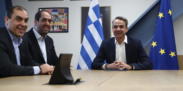 Στο υπουργείο Κλιματικής Κρίσης και Πολιτικής Προστασίας ο Κυρ. Μητσοτάκης