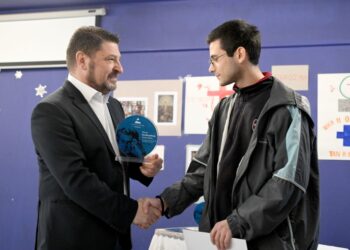 Το μήνυμα του Νίκου Χαρδαλιά στην απονομή των βραβείων “Μ. Θεοδωράκης” στον Άλιμο