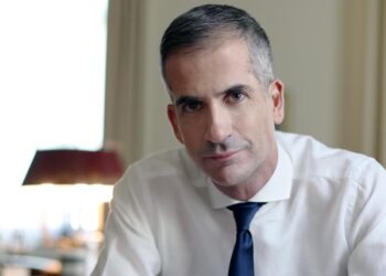Κώστας Μπακογιάννης: “Τα λεφτά σου, στη γειτονιά σου”