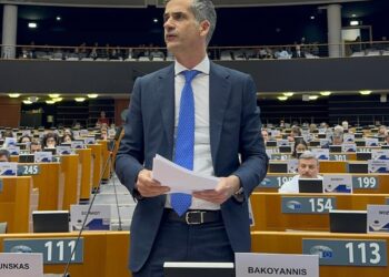 Αλβανία και Βόρεια Μακεδονία πρέπει να κάνουν τις απαραίτητες μεταρρυθμίσεις