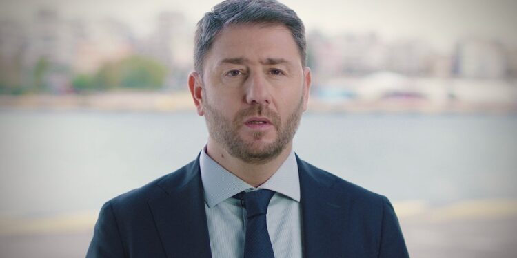 Η συλλογική μνήμη είναι άγρυπνος φρουρός των δημοκρατικών θεσμών