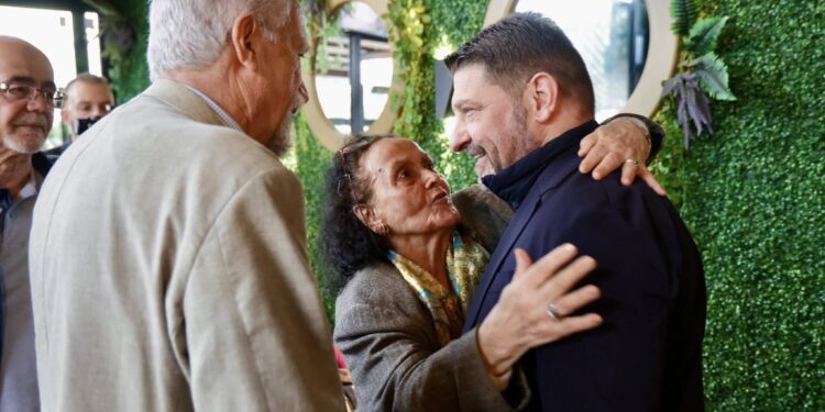 Λόγια καρδιάς από το Νίκο Χαρδαλιά!