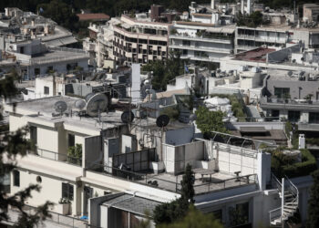 Παιδεία και Υγεία ή μόνο Τουρισμός;