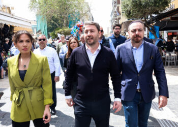 Επανεκκίνηση με αλλαγές και εξωστρέφεια