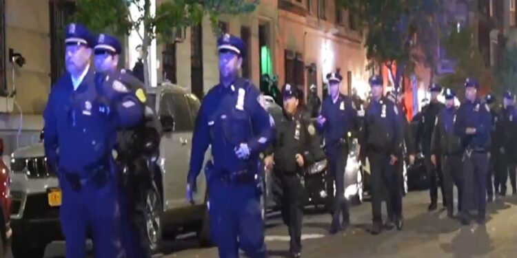 Αυτοκινητιστής έπεσε πάνω σε παιδικό σταθμό στις ΗΠΑ