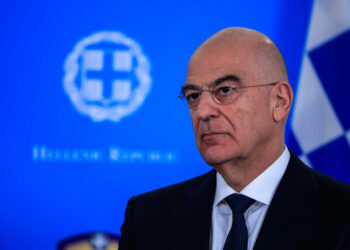 Στον Λίβανο ο Νίκος Δένδιας