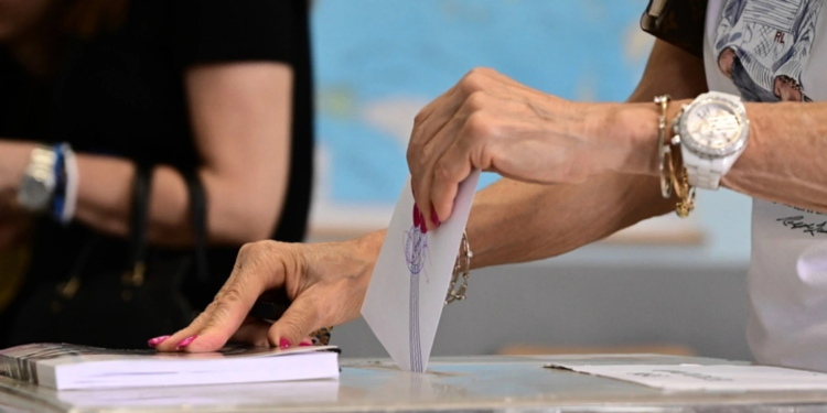 Τελικός κριτής