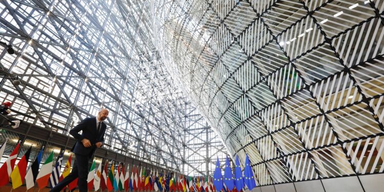 Σε ποια αμερικανικά προϊόντα προτείνει επιλεκτικά 25%