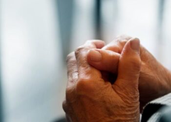 Πώς έκλεψαν 200.000 ευρώ από 82χρονη