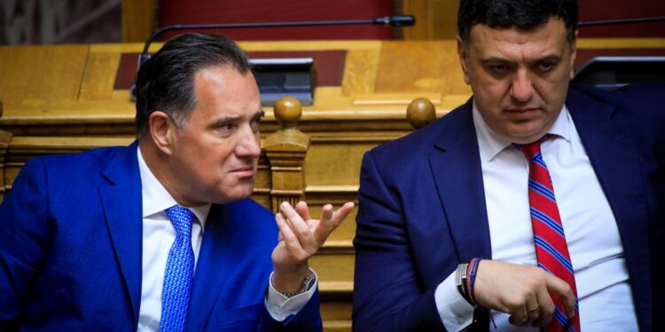 Κικίλιας "είδαν" μπροστά: Αυξήσεις και στα Σώματα Ασφαλείας ανακοίνωσε ο πρωθυπουργός