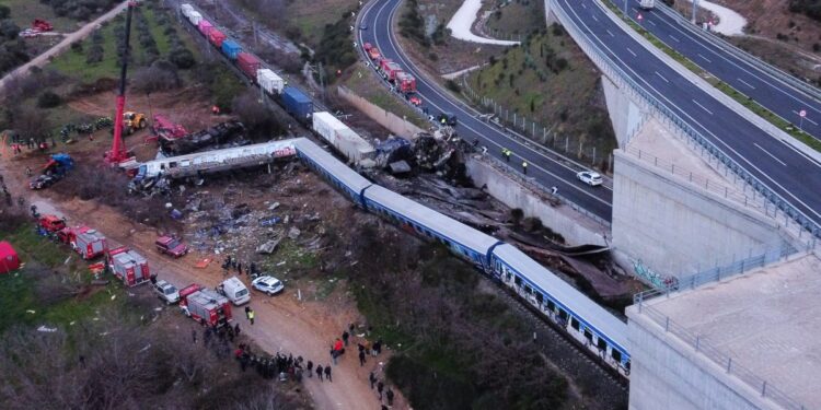 Αντίθετη άποψη από τον ΕΟΔΑΣΑΑΜ για την πυρόσφαιρα – Τα σιλικονούχα έλαια ενδέχεται να είναι εύφλεκτα