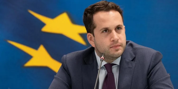 Τσάπαλος για ΕΝΦΙΑ: Έχει μειωθεί κατά 35% τα τελευταία 5,5 χρόνια