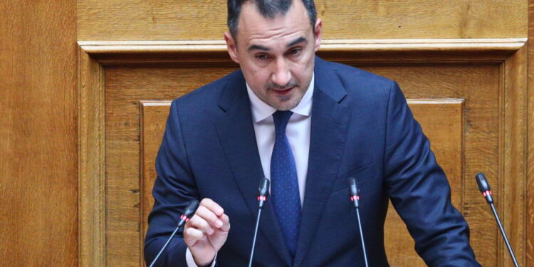 Βόμβα στη Νέα Αριστερά - Πληροφορίες για παραίτηση Χαρίτση από την Προεδρία