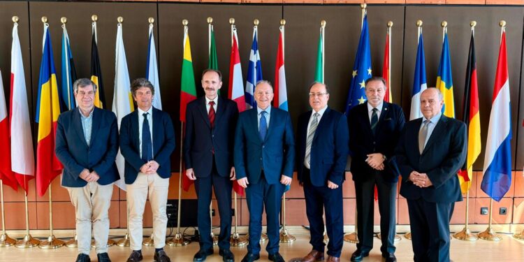 «Να συμβάλλουμε ενεργά στη διαμόρφωση των πολιτικών της ΕΕ, που θα αναγνωρίζουν τη Νησιωτικότητα στον πυρήνα του Ευρωπαϊκού Σχεδιασμού»