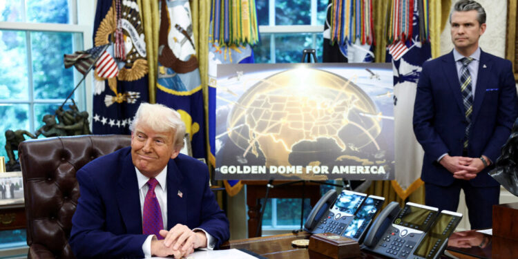 «Golden Dome»: Τι είναι η νέα αντιπυραυλική ασπίδα των ΗΠΑ που ανακοίνωσε ο Τραμπ