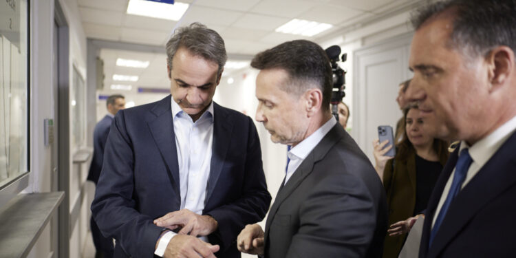 Επίσκεψη του Κυριάκου Μητσοτάκη στον Ευαγγελισμό