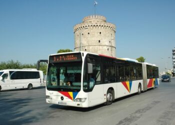 Θεσσαλονίκη: Σύλληψη νεαρού σε λεωφορείο