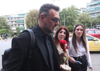 Μάνος Παπαγιάννης: Στο δικαστήριο για την υπόθεση με τη Σοφία Παυλίδου