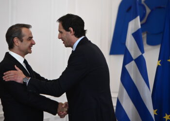 Επίτροπος Κλίματος και Καθαρής Ανάπτυξης σε Μητσοτάκη: Είναι εντυπωσιακό αυτό που έχετε κάνει στην οικονομία