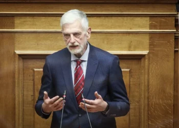 Γιάννης Λοβέρδος: Όχι μικροπολιτική πάνω στα Τέμπη